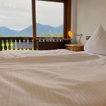 Grosszuegige Ferienwohnung Am Tegernsee Mit Suedbalkon Und Wallbergblick Bad Wiessee Exterior foto