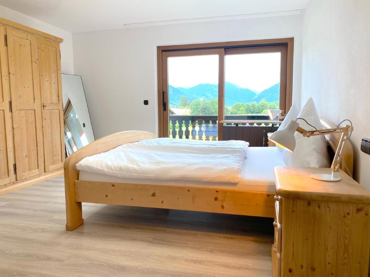 Grosszuegige Ferienwohnung Am Tegernsee Mit Suedbalkon Und Wallbergblick Bad Wiessee Exterior foto